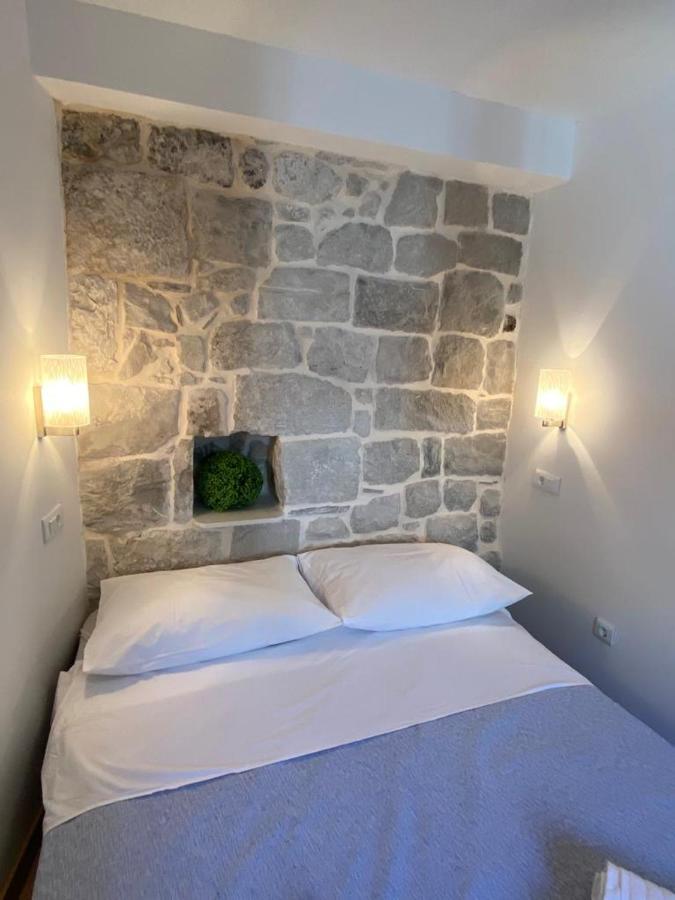 Milea Hotel Makarska Buitenkant foto