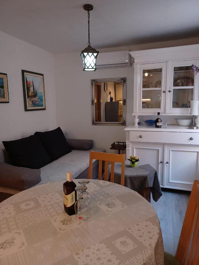 Milea Hotel Makarska Buitenkant foto