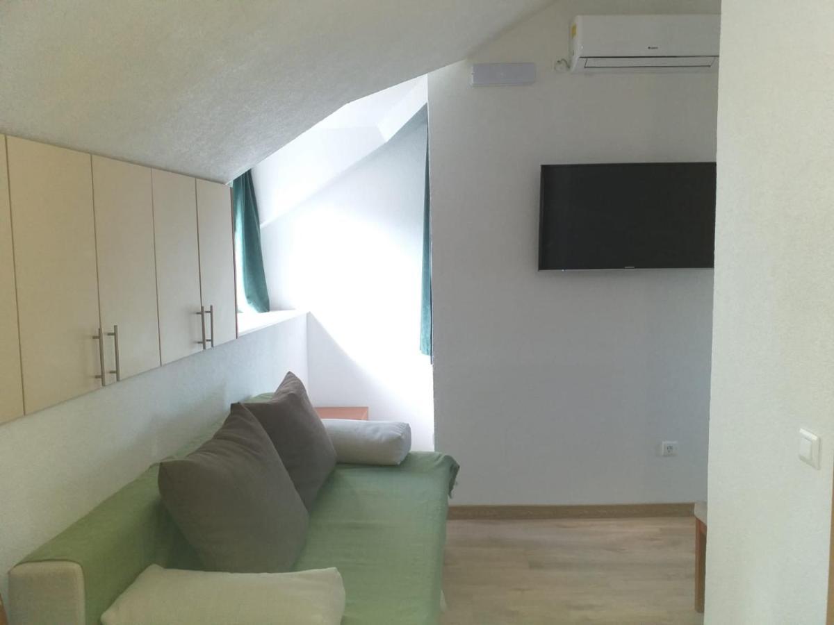 Milea Hotel Makarska Buitenkant foto